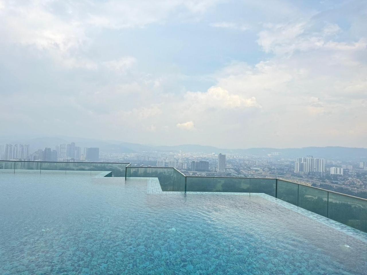 Crown Suites The Manor Klcc Kuala Lumpur City Center Екстер'єр фото